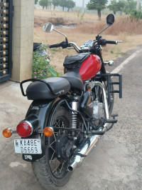 Royal Enfield Classic 350 Redditch Red