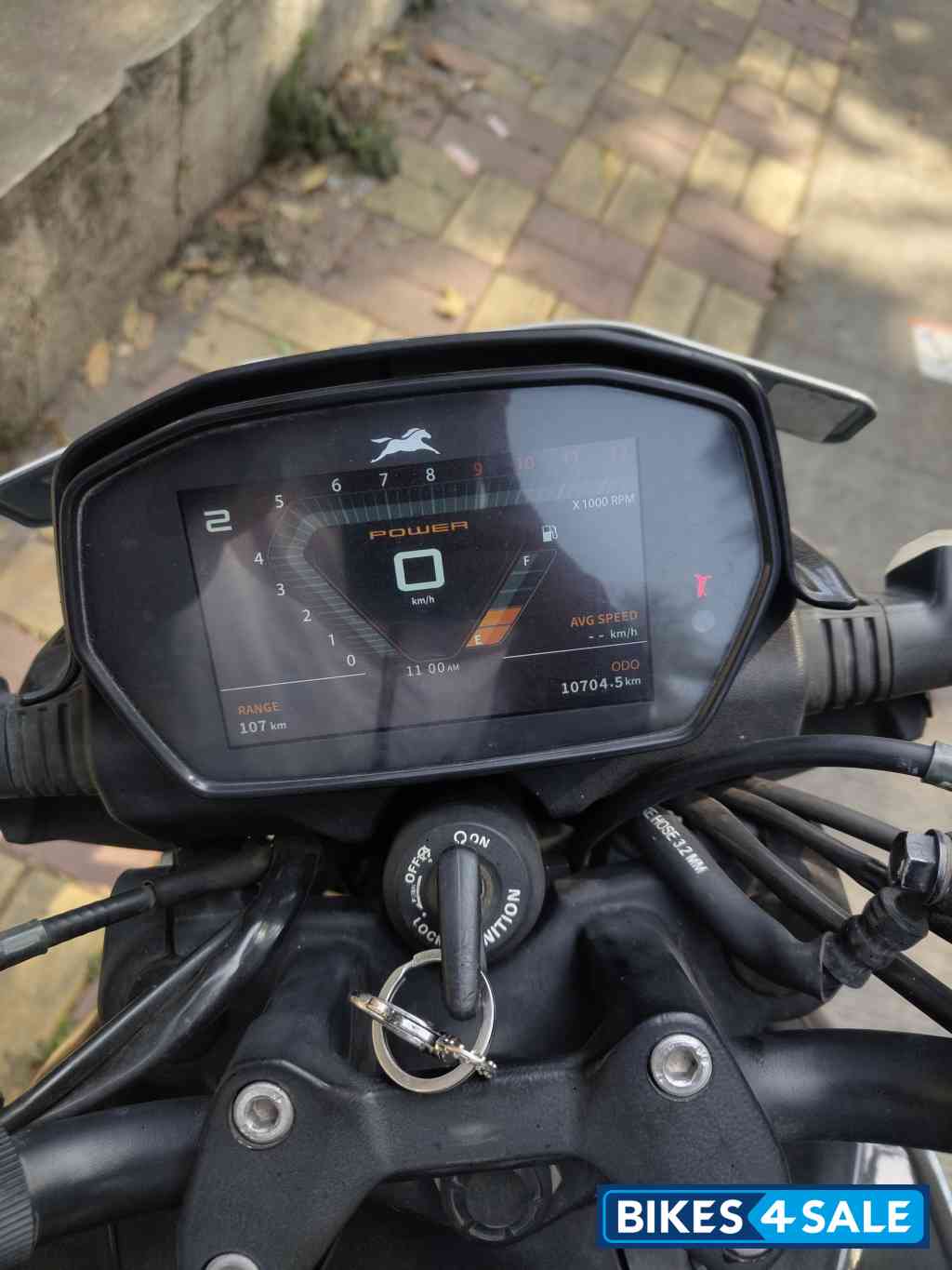 Black TVS Raider SX Black TVS Raider SX