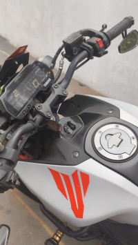 Mat Light Gray Metal Yamaha MT-15 BS6