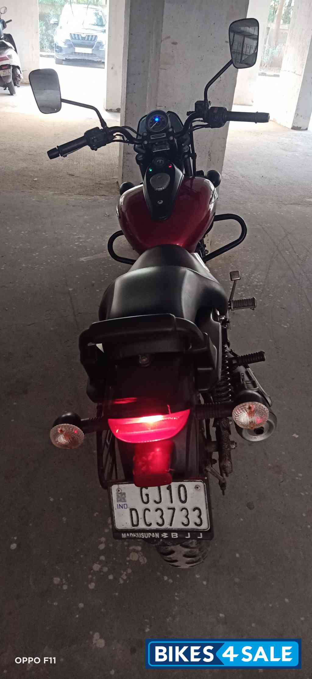 Spicy Red Bajaj Avenger Street 180 Spicy Red Bajaj Avenger Street 180