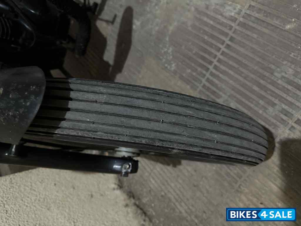 Royal Enfield Thunderbird TwinSpark 350 Royal Enfield Thunderbird TwinSpark 350