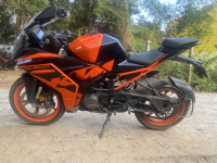 Black Orange KTM RC 200 2022