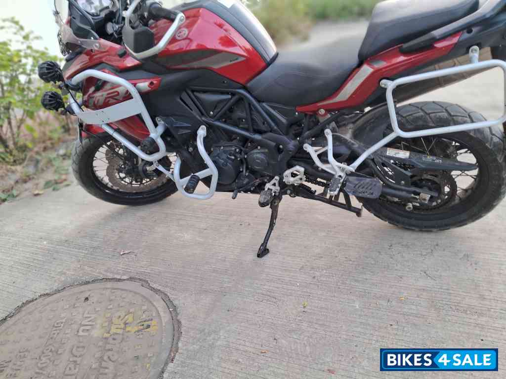 Benelli TRK 502X Benelli TRK 502X