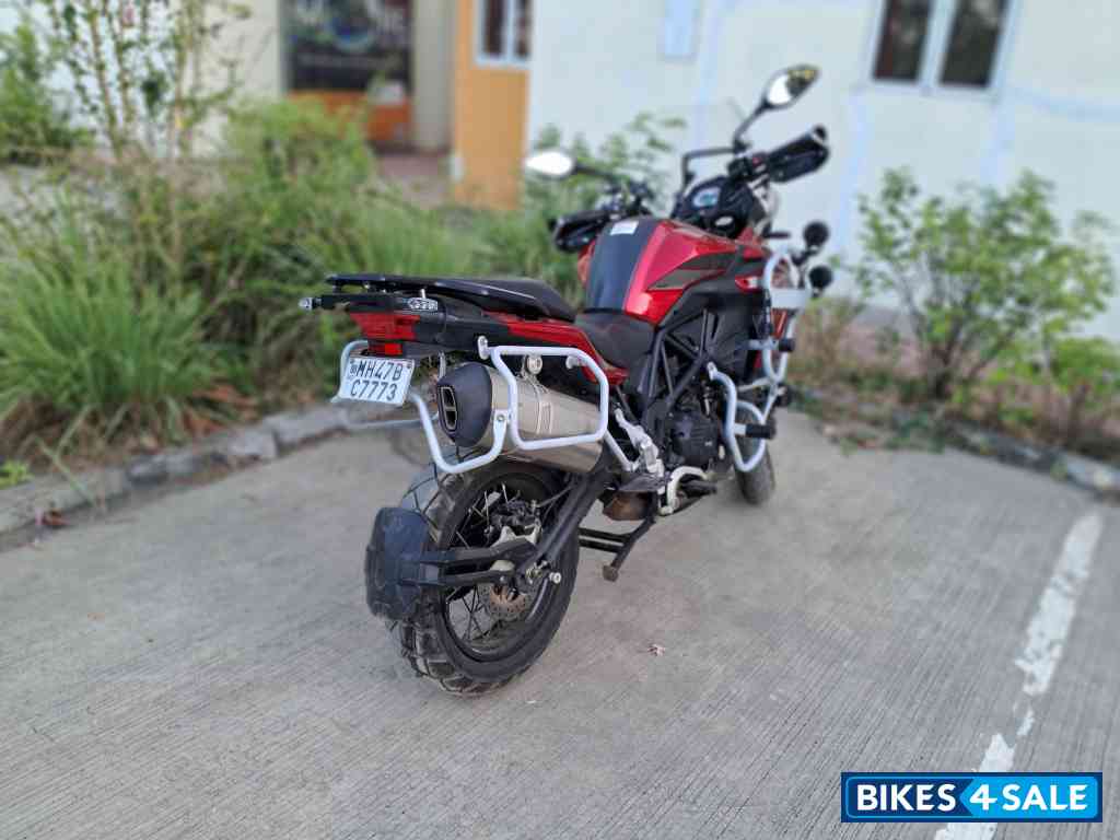 Benelli TRK 502X Benelli TRK 502X