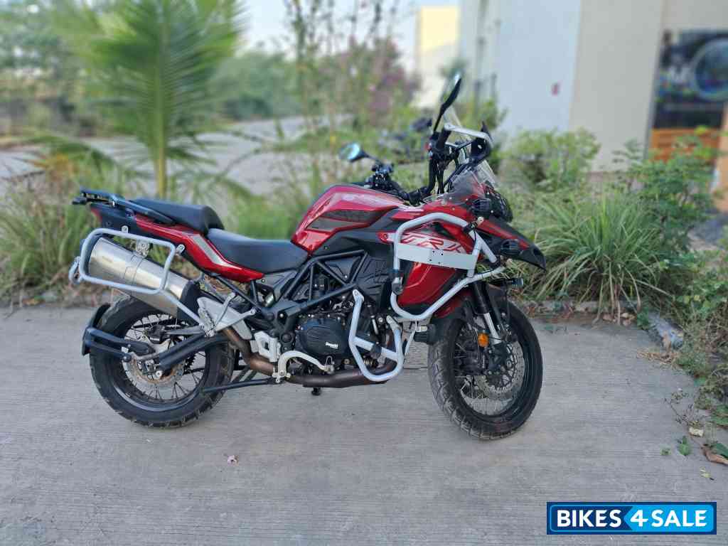 Benelli TRK 502X Benelli TRK 502X