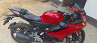 Yamaha R15 V4