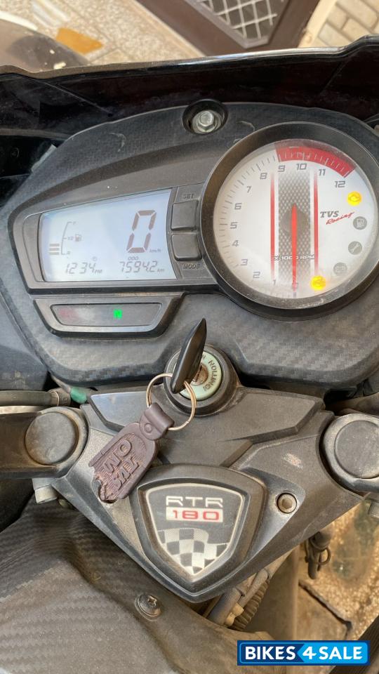 TVS Apache RTR 180 TVS Apache RTR 180