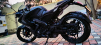 Bajaj Pulsar RS 200 BS6