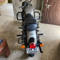 Gunmetal Grey Royal Enfield Classic Gunmetal Grey