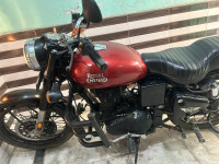 Red Black Royal Enfield Bullet 350 ES