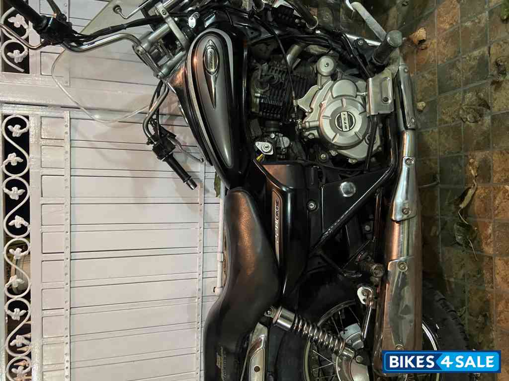 Bajaj Avenger Cruise 220