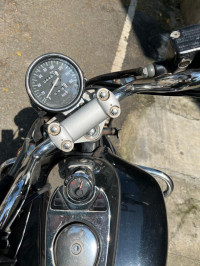 Bajaj Avenger 220 DTS-i