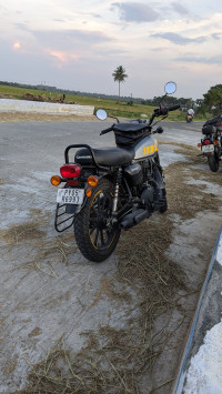 Kawasaki W175 Street