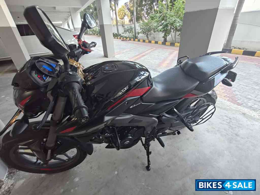 Bajaj Pulsar NS 200 BS6 Bajaj Pulsar NS 200 BS6
