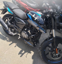 Bajaj Pulsar 150 Twin Disc BS6 2024 Model