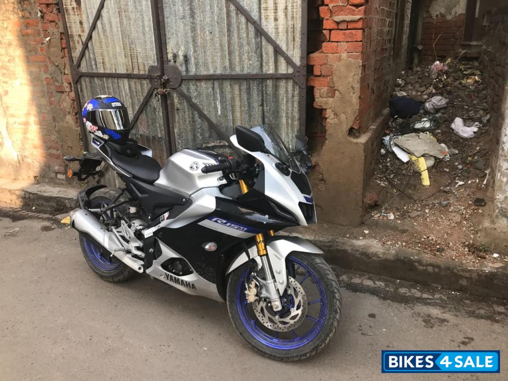 Yamaha YZF R1M