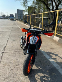 KTM Duke 390