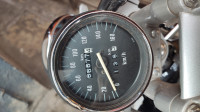 Midnight Black Bajaj Avenger 220 DTS-i