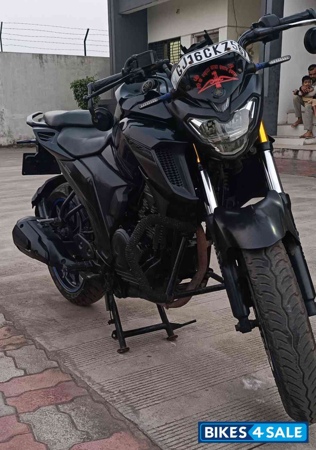 Yamaha FZS 25 Yamaha FZS 25