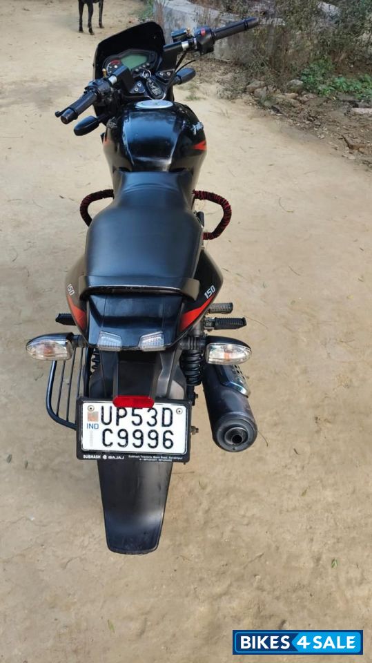 Black Bajaj Pulsar 150 DTSi Black Bajaj Pulsar 150 DTSi
