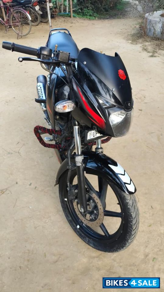 Black Bajaj Pulsar 150 DTSi Black Bajaj Pulsar 150 DTSi