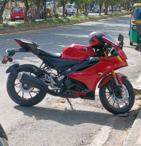Yamaha R15 V4