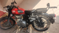 Royal Enfield Classic 350 Redditch Red 2018 Model