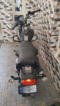 Bajaj Avenger Street 220