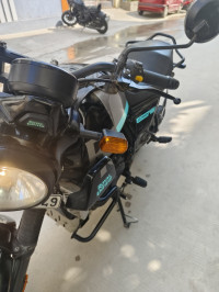 Sliver Spirit Royal Enfield Scram 411