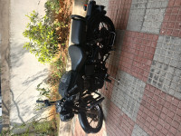 Royal Enfield Classic Stealth Black 2019 Model