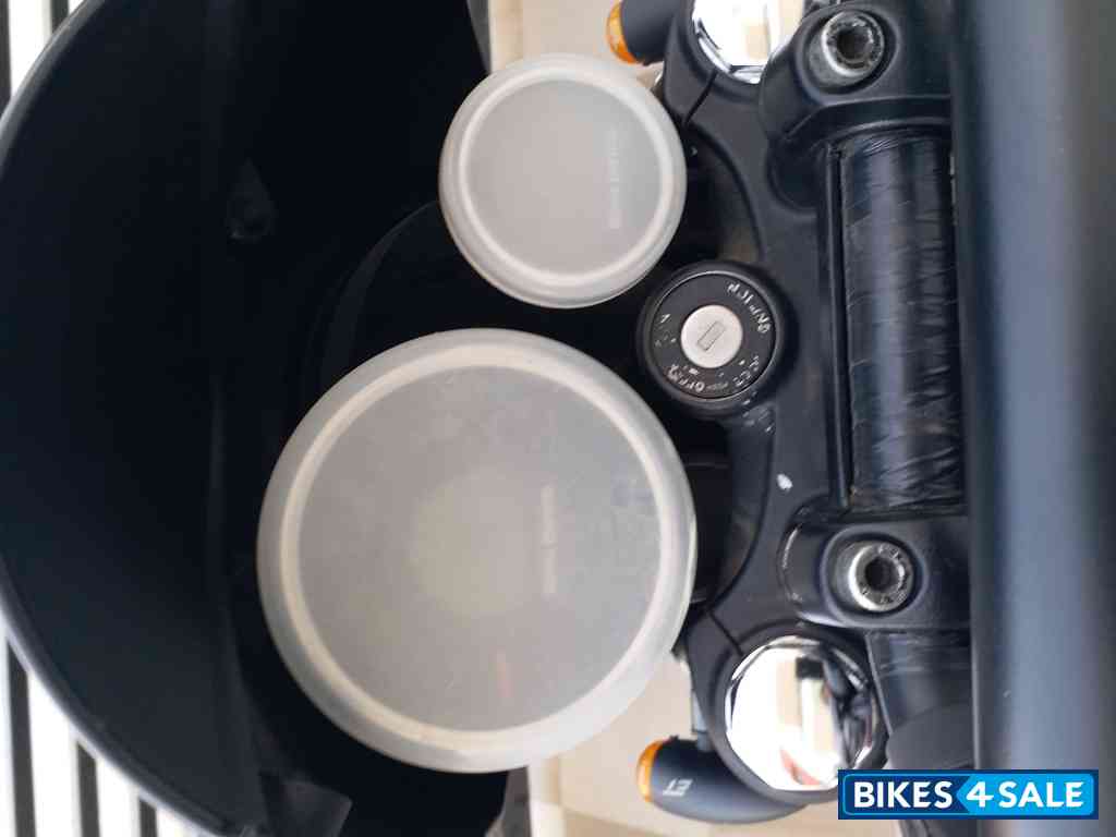 Royal Enfield Meteor 350 Stellar Royal Enfield Meteor 350 Stellar