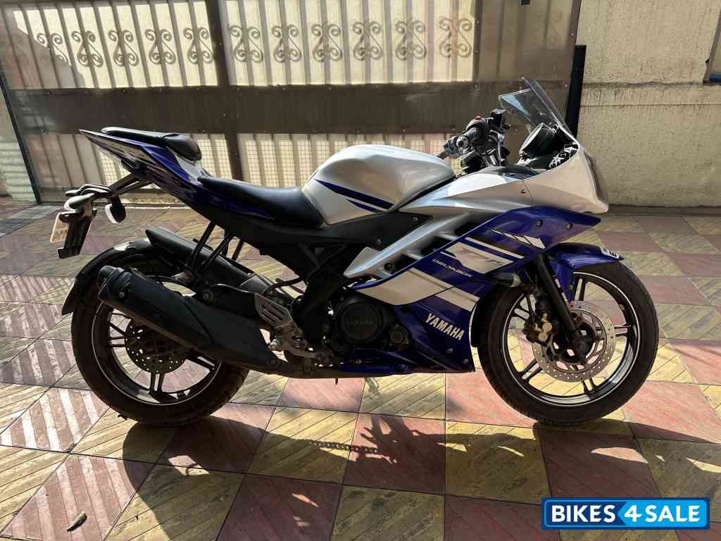 Yamaha YZF R15 V2 Yamaha YZF R15 V2