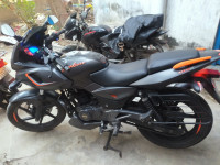 Bajaj Pulsar 180F Neon