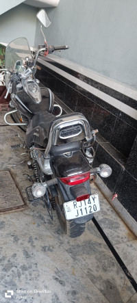 Bajaj Avenger Cruise 220 BS6