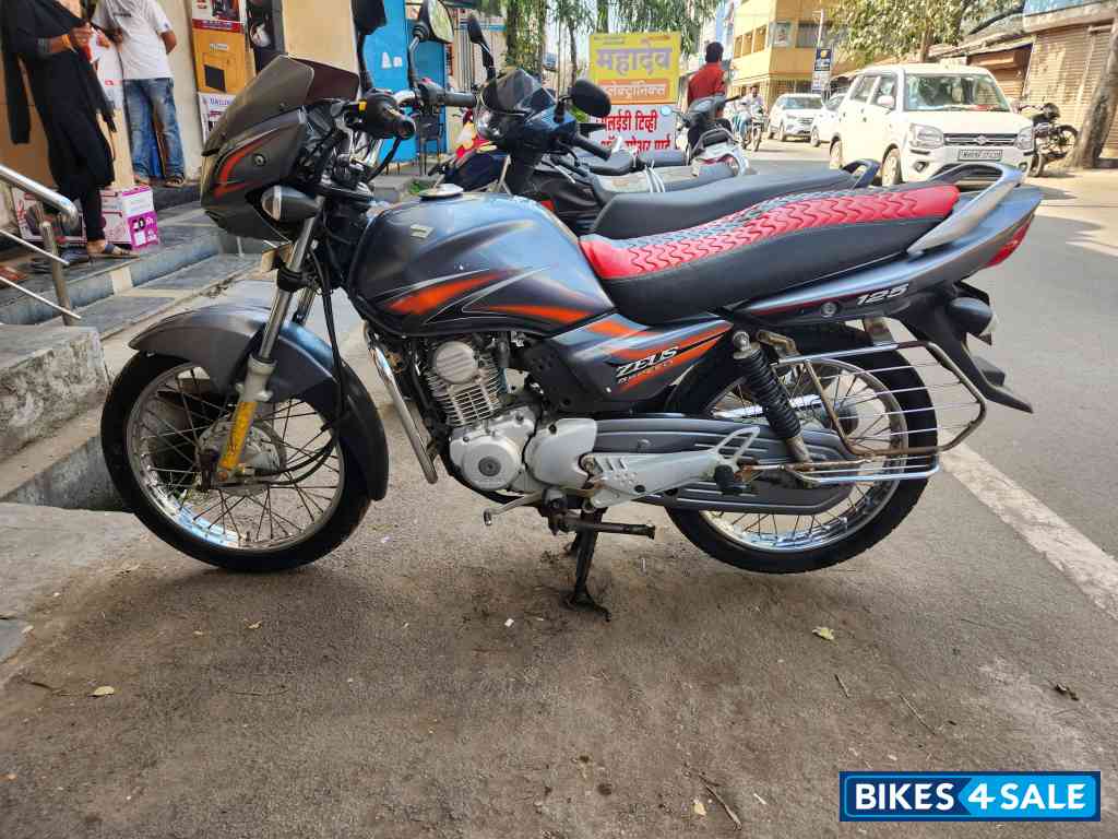 Grey Suzuki Zeus Grey Suzuki Zeus