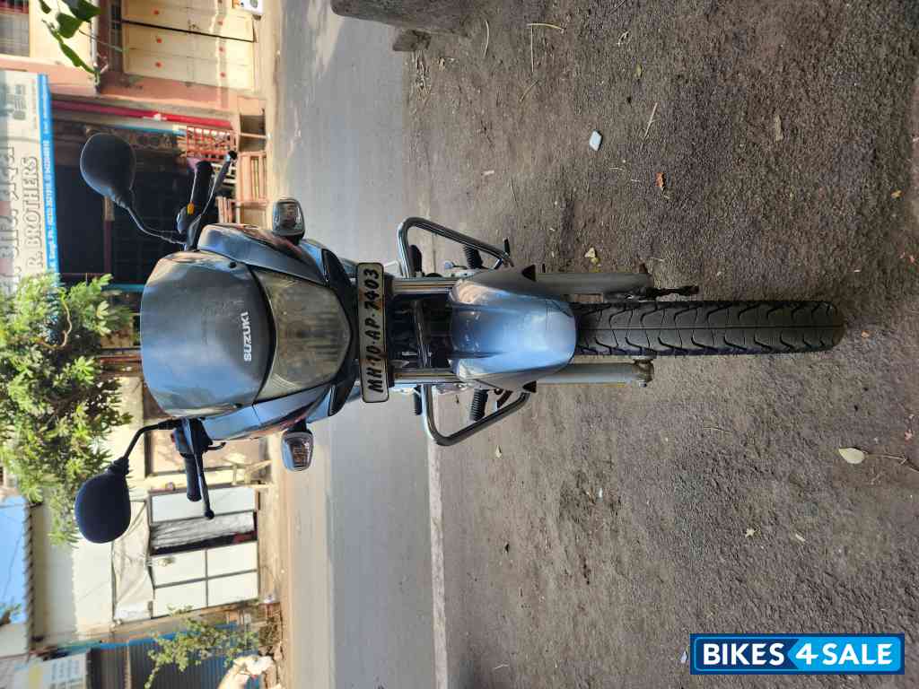 Grey Suzuki Zeus Grey Suzuki Zeus