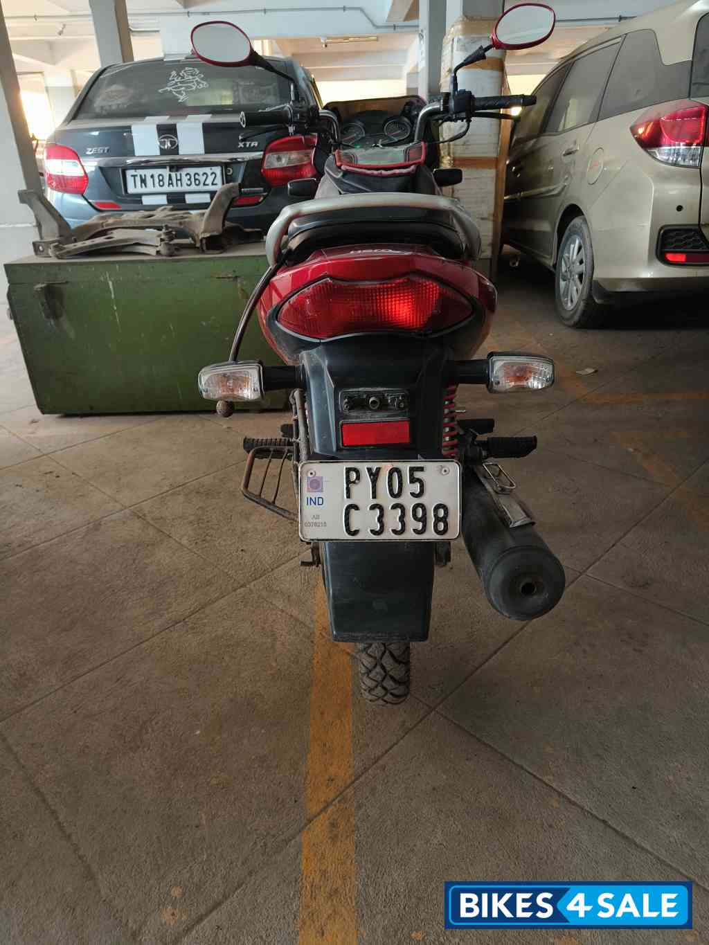 Red Hero Achiever Red Hero Achiever