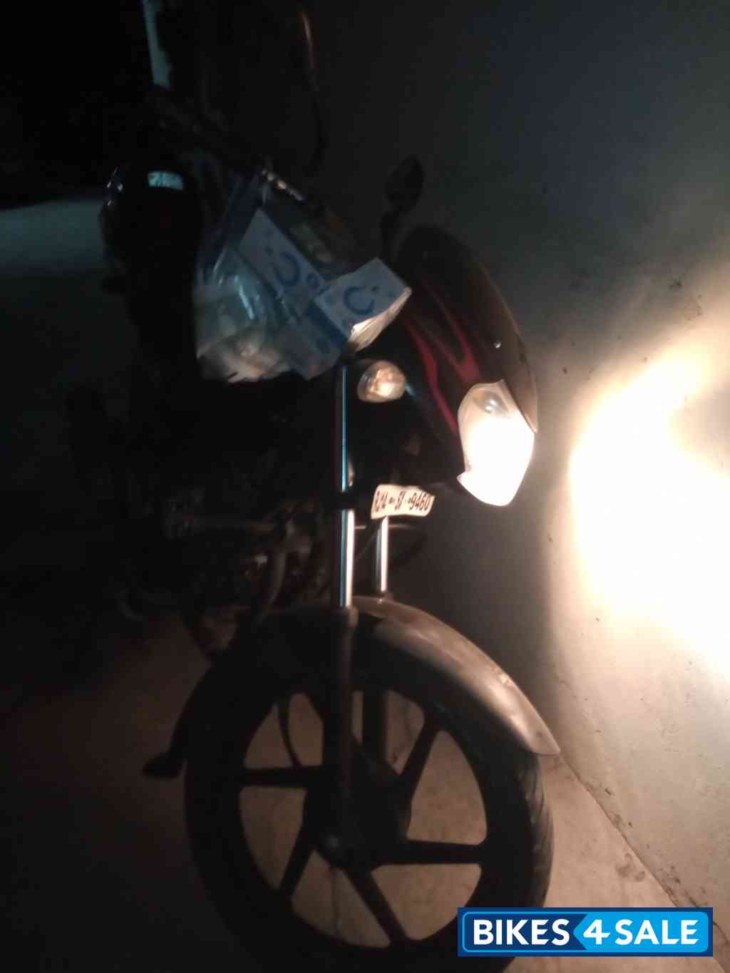 Bajaj Discover 100 Bajaj Discover 100