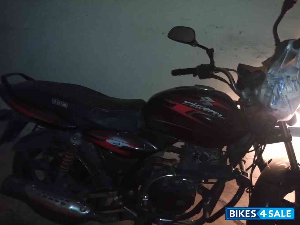 Bajaj Discover 100 Bajaj Discover 100