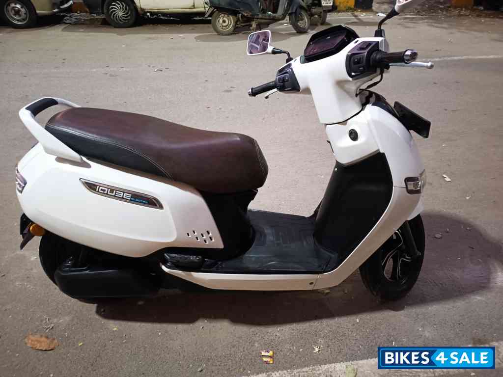 White TVS iQube Electric