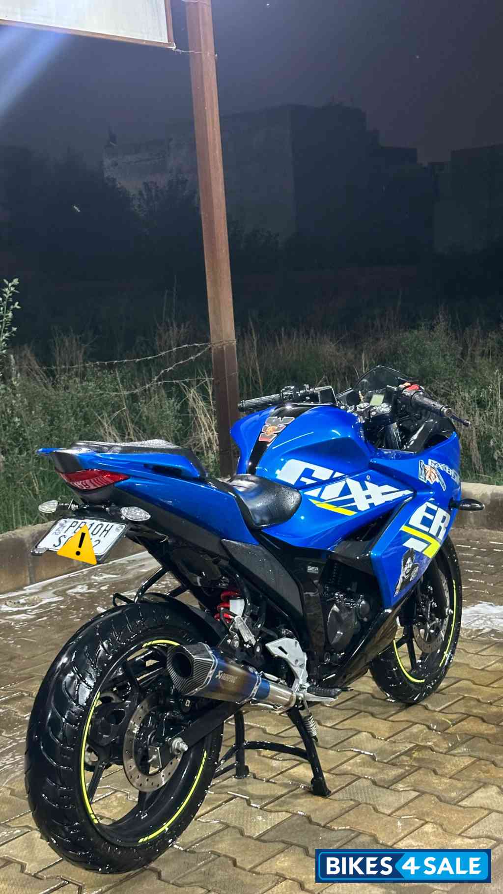 Suzuki Gixxer SF BS6 Suzuki Gixxer SF BS6