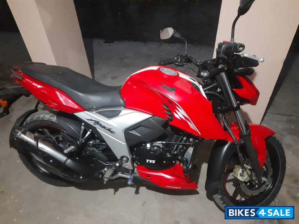 TVS Apache RTR 160 4V