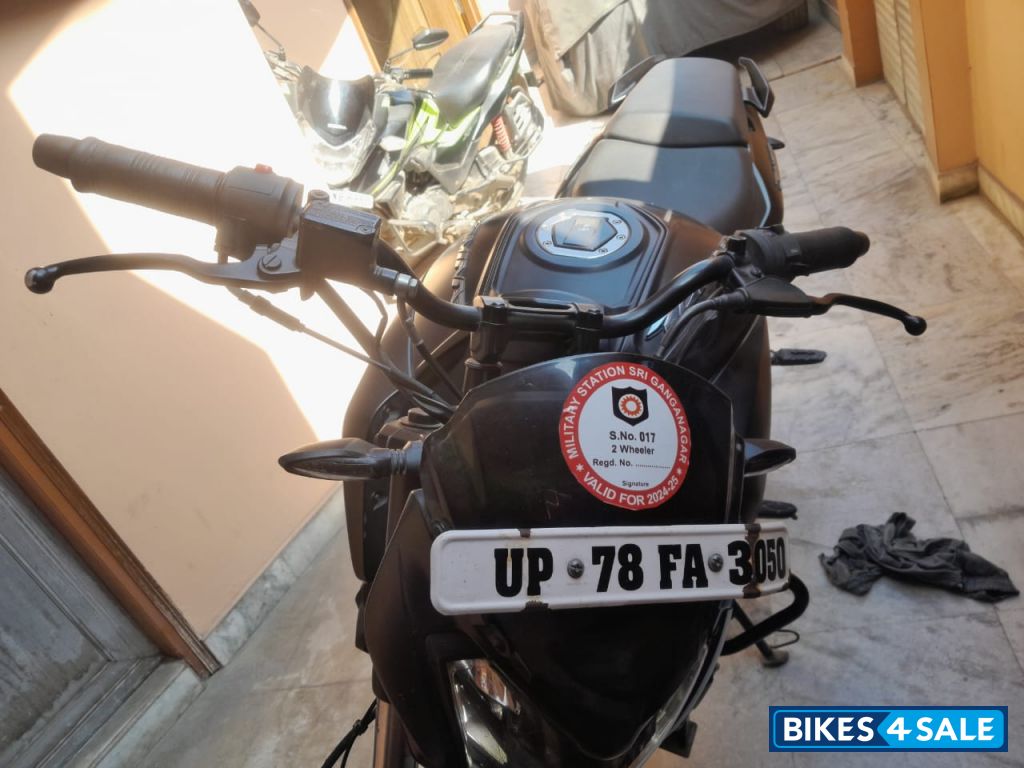 Bajaj Dominar 400 Disc Bajaj Dominar 400 Disc