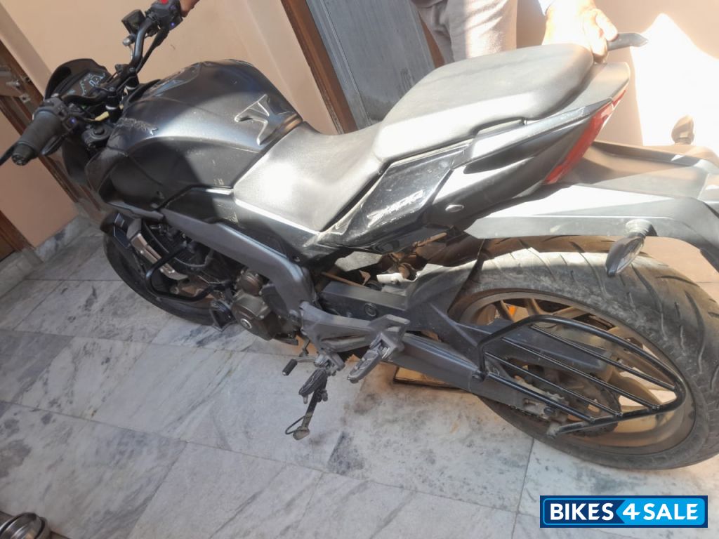 Bajaj Dominar 400 Disc Bajaj Dominar 400 Disc