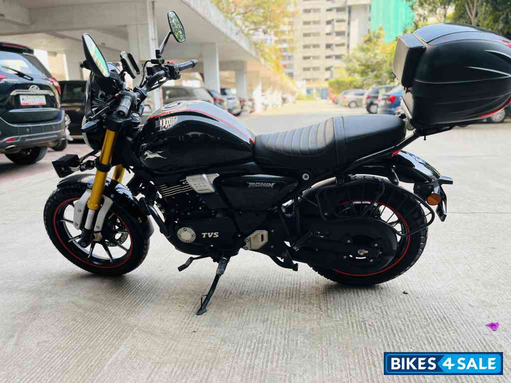 Ltng Black TVS Ronin DS Ltng Black TVS Ronin DS