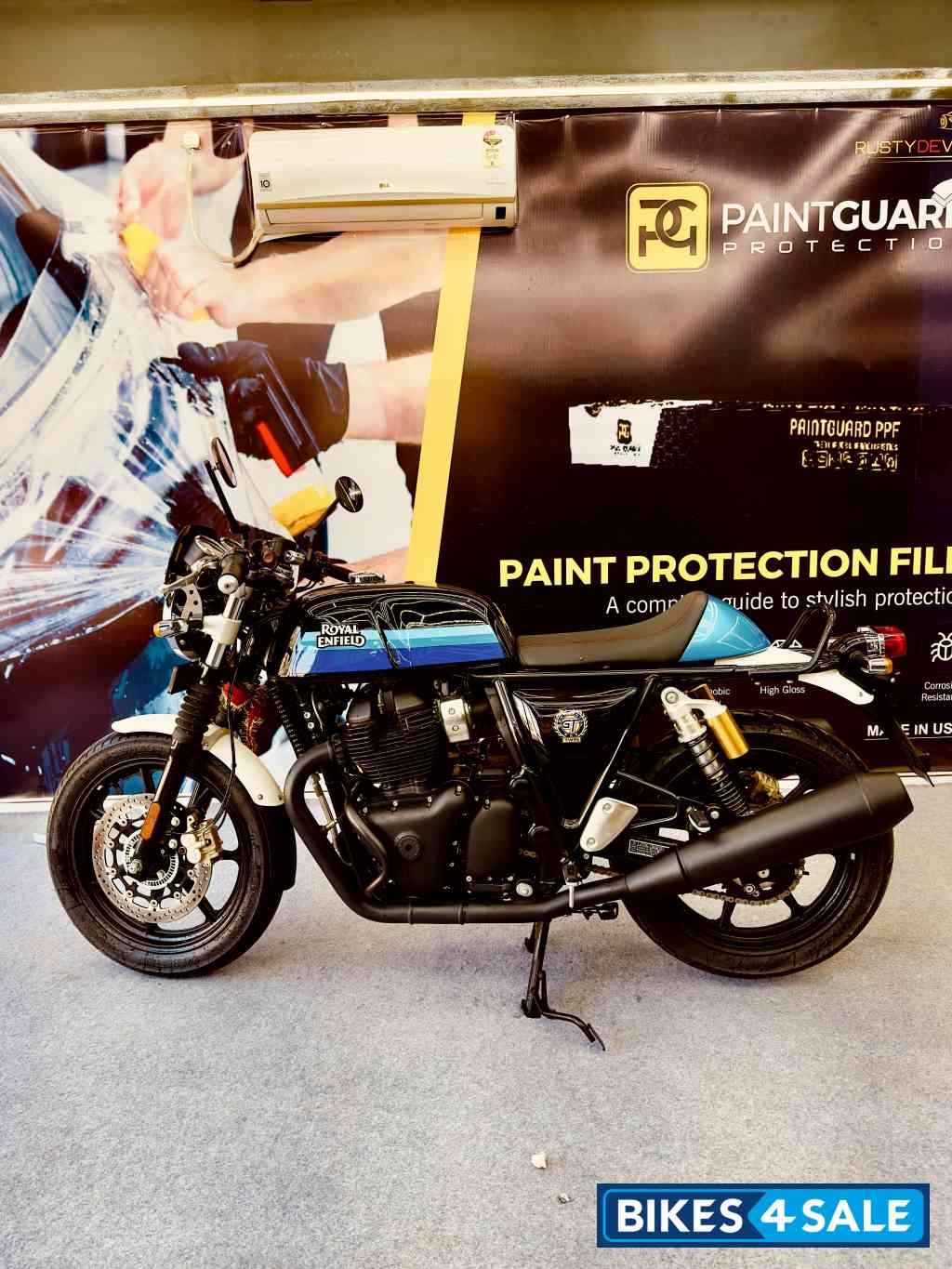 Slipstream Blue Royal Enfield Continental GT 650 Slipstream Blue Royal Enfield Continental GT 650