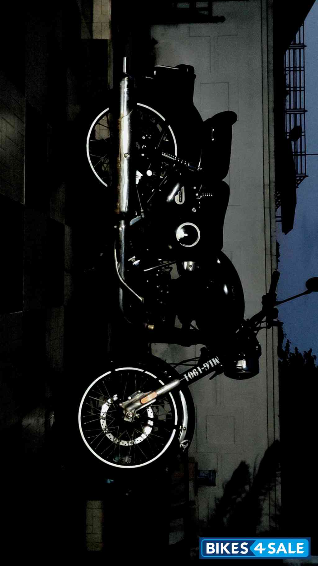 Royal Enfield Classic 350 Single Channel BS6