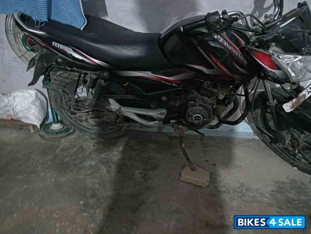 Bajaj Discover 100M Bajaj Discover 100M
