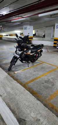 Orange Sports Edition Honda SP125 Sports Edition