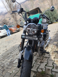 Royal Enfield Super Meteor 650